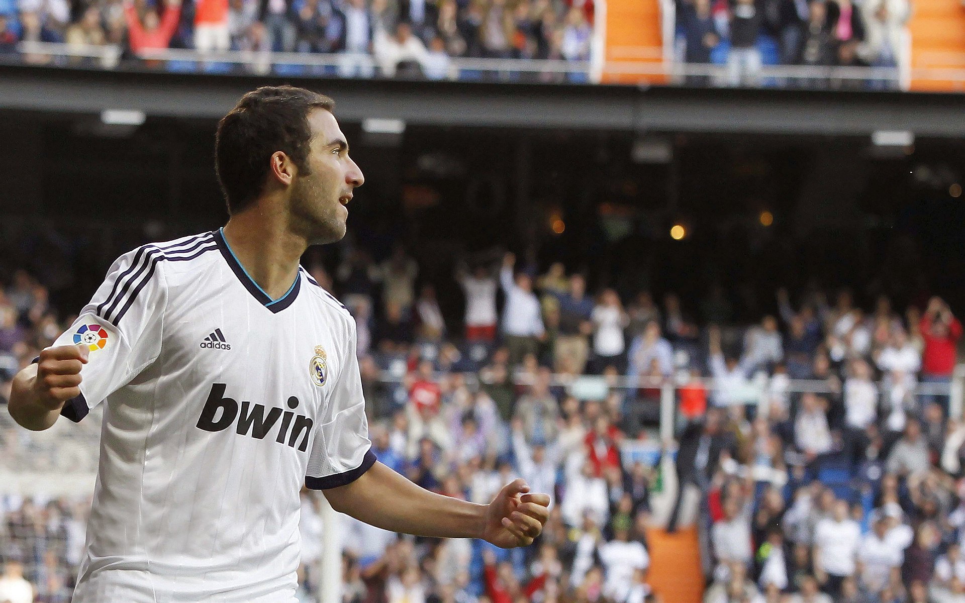 米兰体育app下载-“哈兰德依赖症”显现？曼城3-1伯恩茅恩后重回正轨